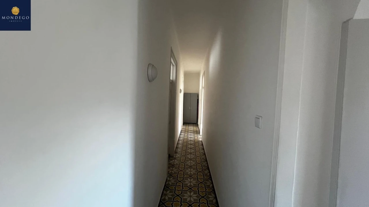 Apartamento T6 para Venda em Sé Nova, Santa Cruz, Almedina e São Bartolomeu Foto 10