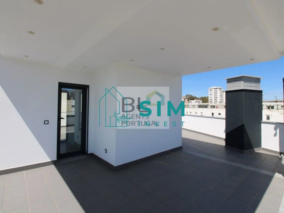 Apartamento T3 para Venda em Faro (Sé e São Pedro) Foto 24