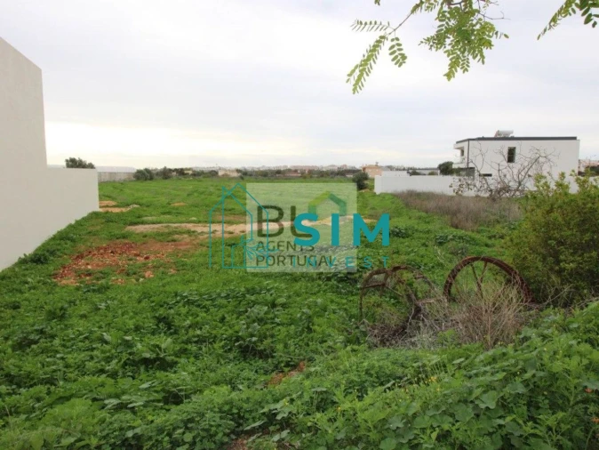 Terreno para Venda em Conceição e Estoi Foto 1