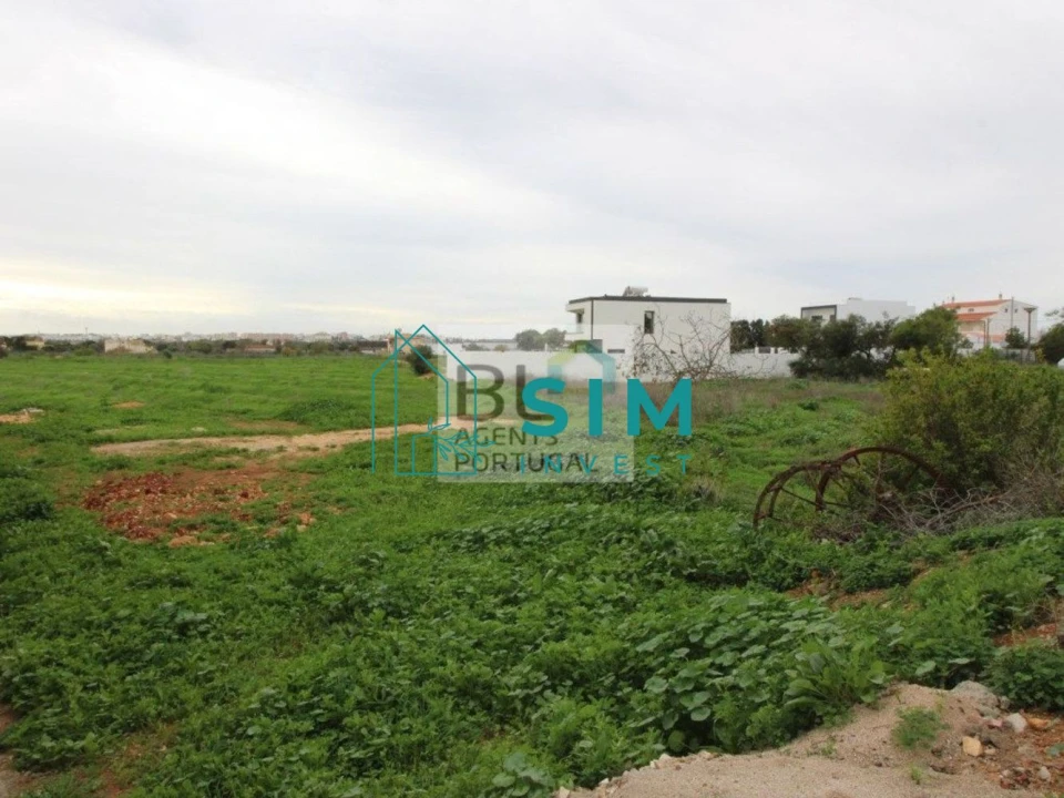 Terreno para Venda em Conceição e Estoi Foto 2