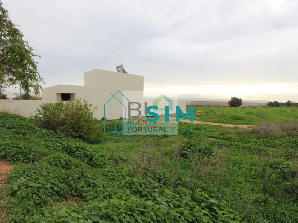 Terreno para Venda em Conceição e Estoi Foto 6