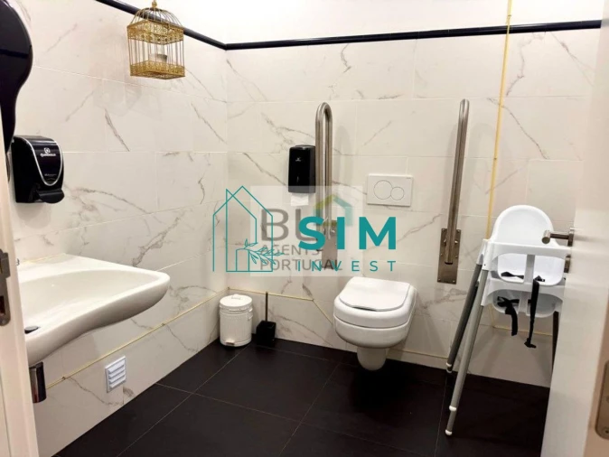 Loja para Venda em Tavira (Santa Maria e Santiago) Foto 16