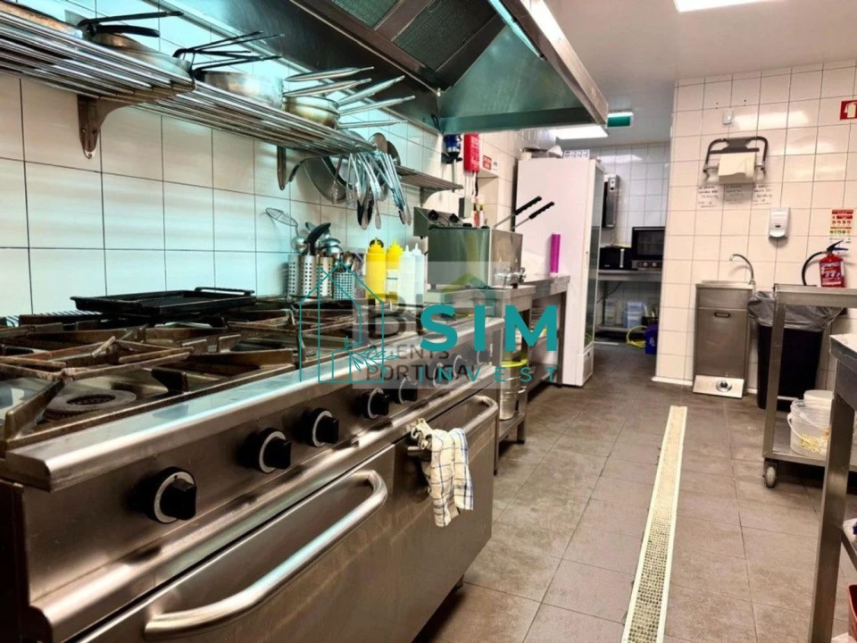 Loja para Venda em Tavira (Santa Maria e Santiago) Foto 8