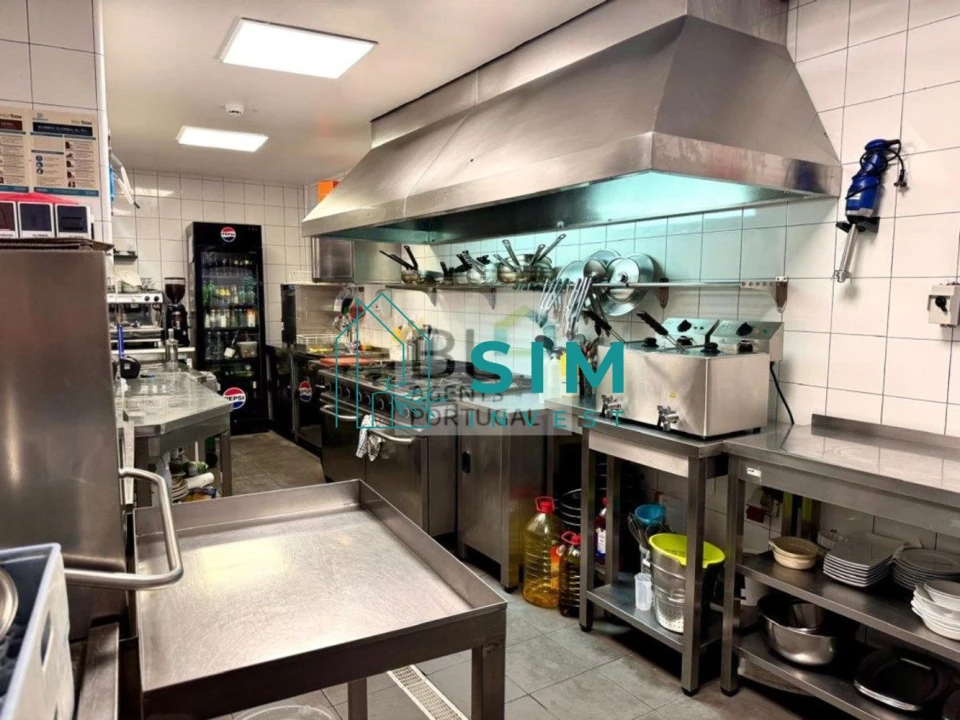 Loja para Venda em Tavira (Santa Maria e Santiago) Foto 7