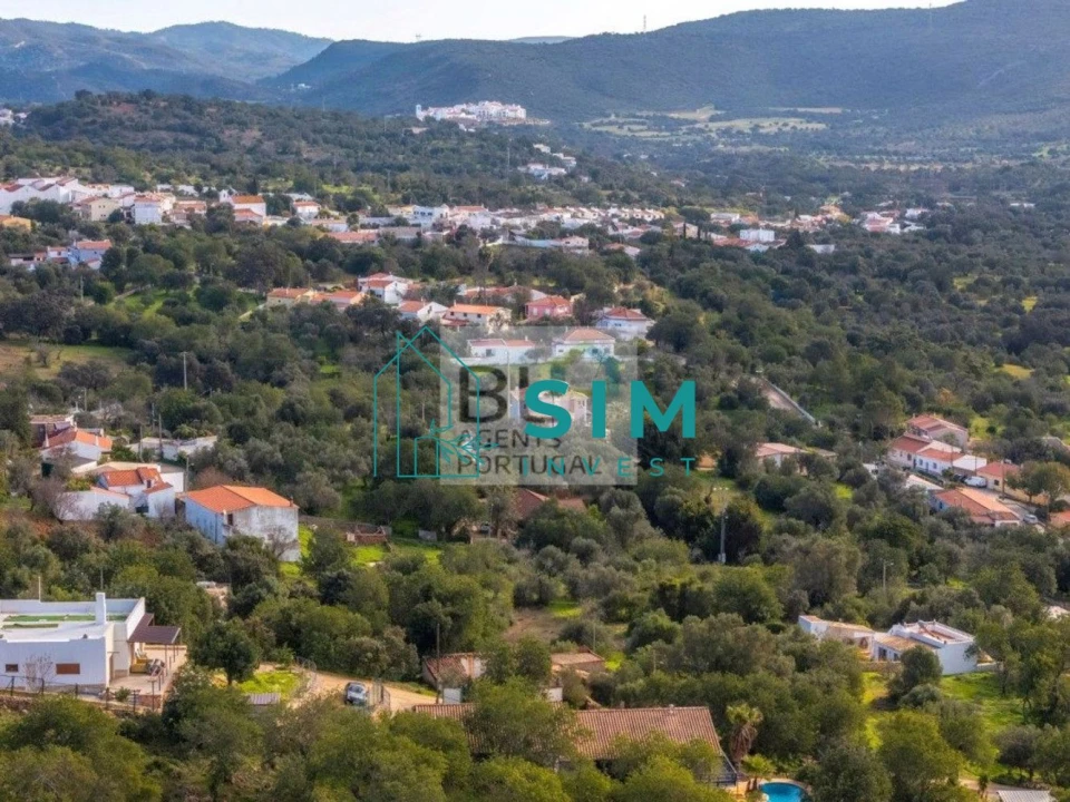Terreno para Venda em Querença, Tôr e Benafim Foto 8