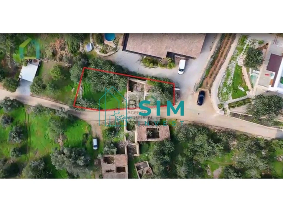 Terreno para Venda em Querença, Tôr e Benafim Foto 1