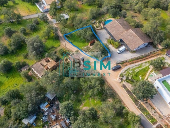 Terreno para Venda em Querença, Tôr e Benafim Foto 4