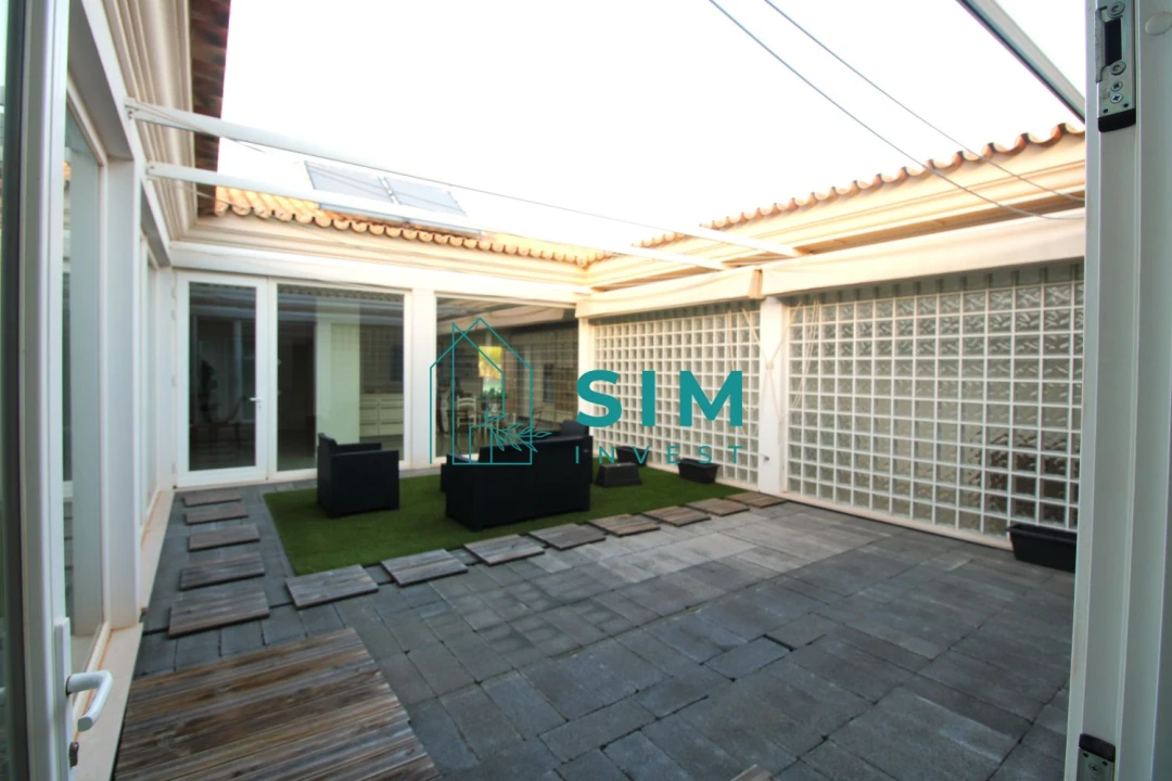 Moradia T3 para Venda em Quelfes Foto 17