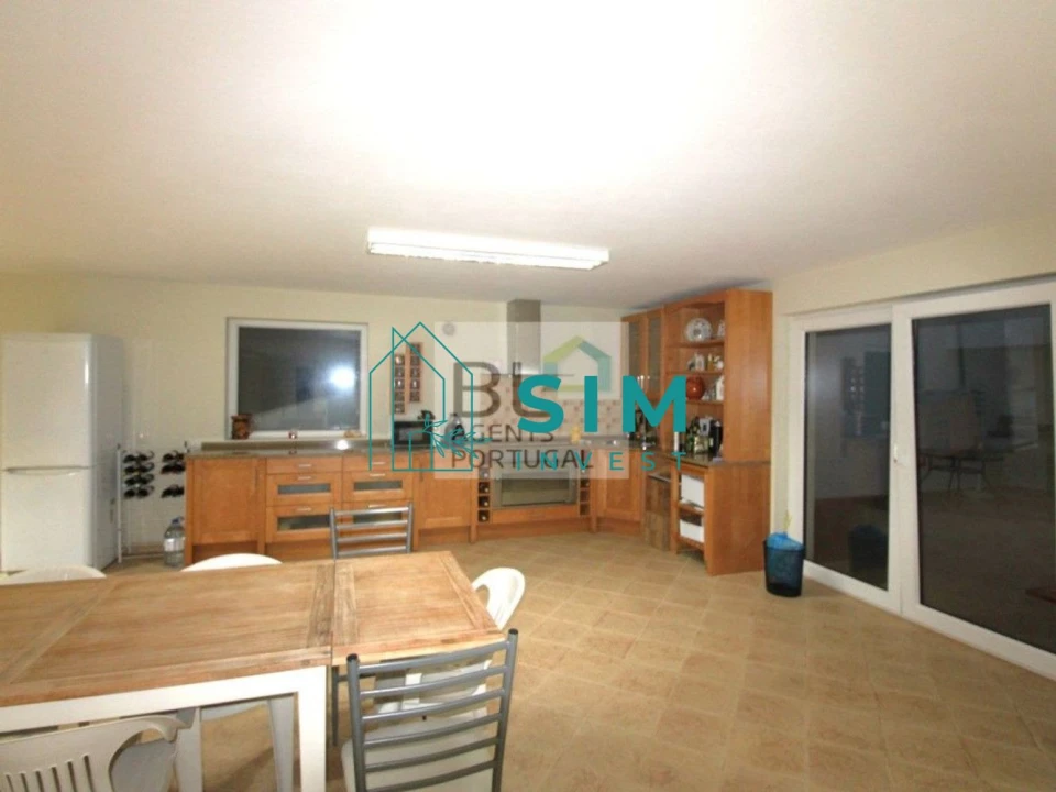 Moradia T3 para Venda em Quelfes Foto 35