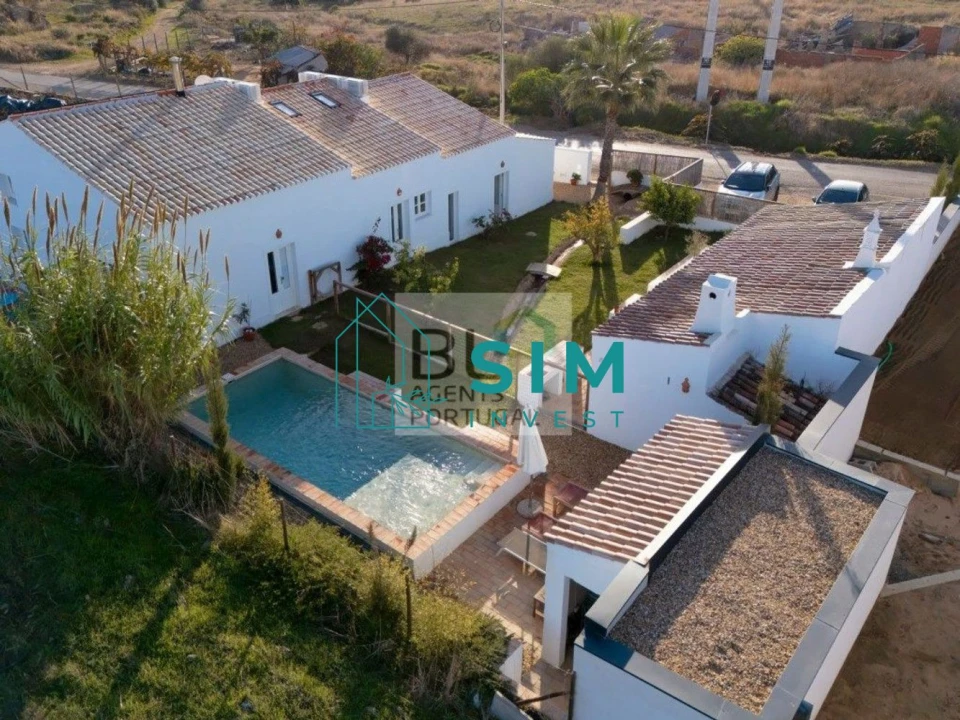 Moradia T4 para Venda em Vila Nova de Cacela Foto 1