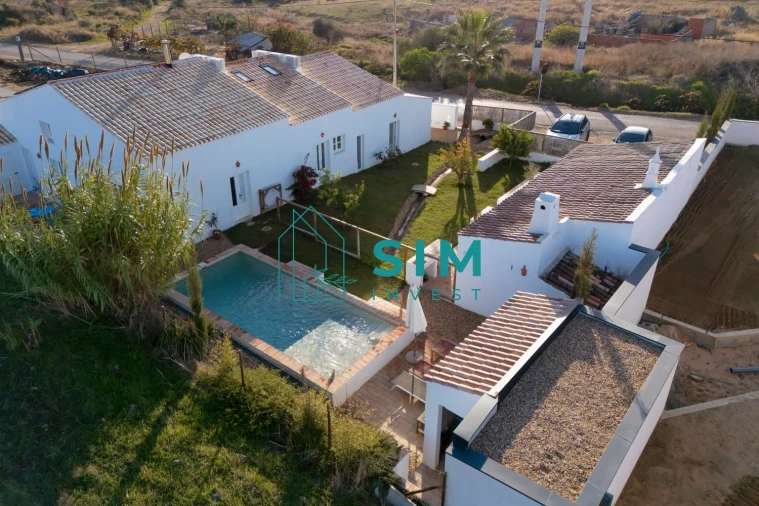 Moradia T4 para Venda em Vila Nova de Cacela Foto 1