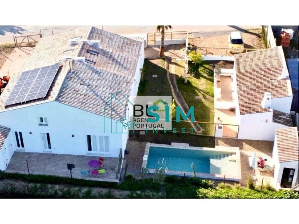 Moradia T4 para Venda em Vila Nova de Cacela Foto 3