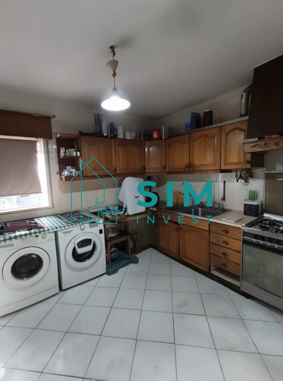 Apartamento T2 para Venda em Faro (Sé e São Pedro) Foto 3