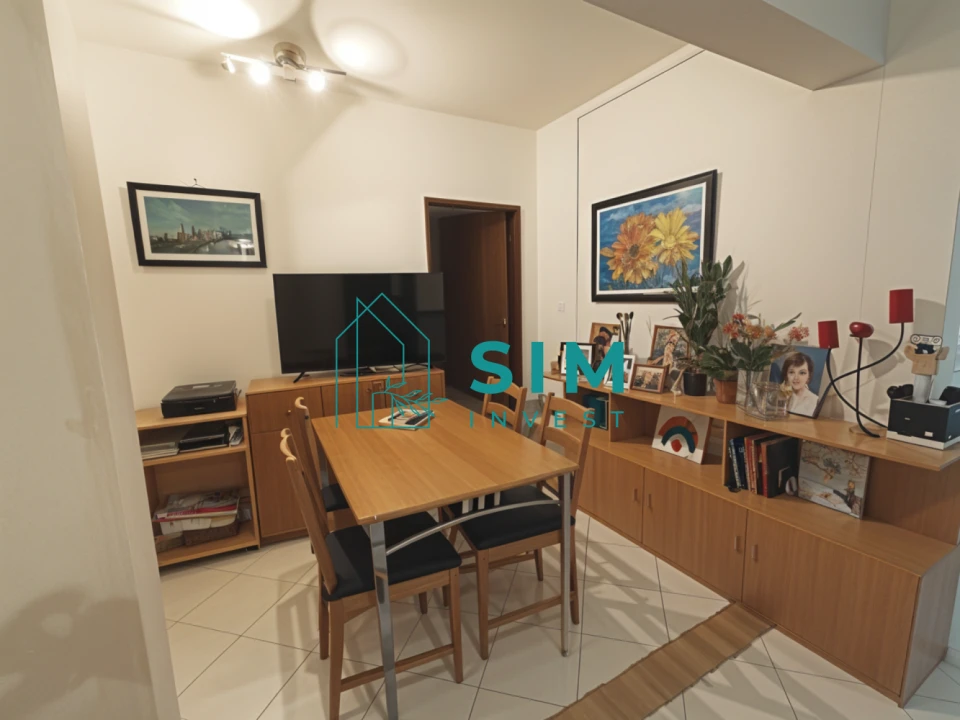 Apartamento T2 para Venda em Faro (Sé e São Pedro) Foto 1