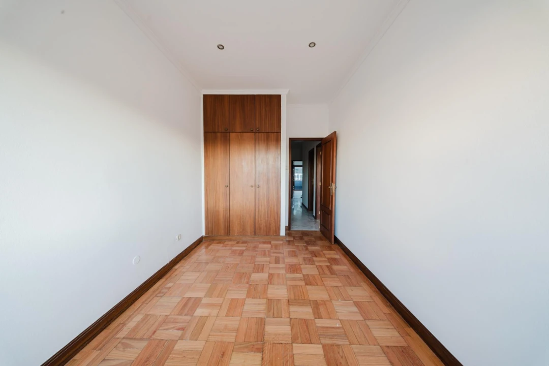 Apartamento T3 para Venda em Fânzeres e São Pedro da Cova Foto 5