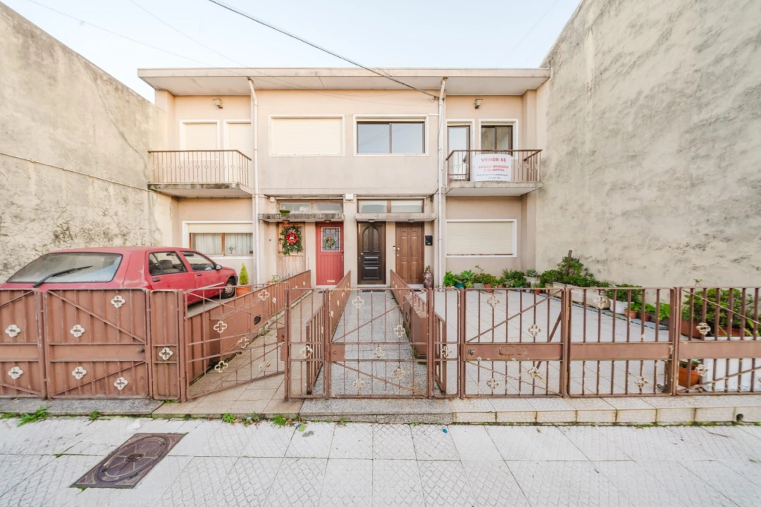 Apartamento T3 para Venda em Fânzeres e São Pedro da Cova Foto 1