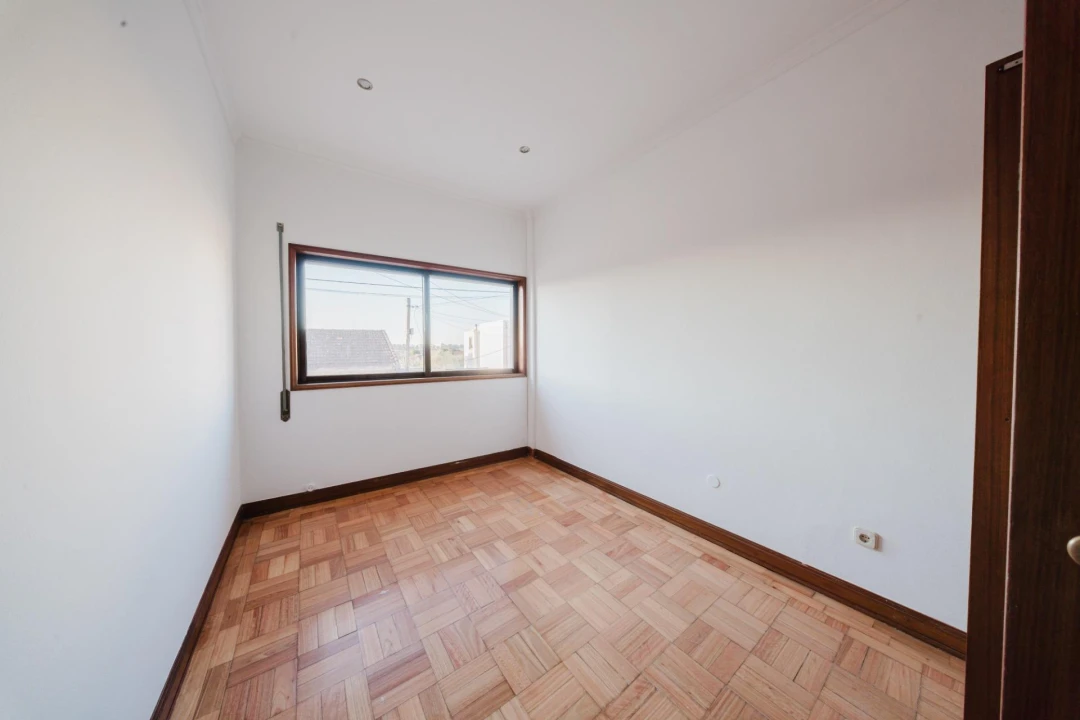 Apartamento T3 para Venda em Fânzeres e São Pedro da Cova Foto 3