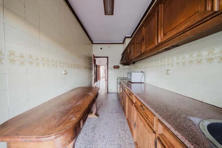 Apartamento T3 para Venda em Fânzeres e São Pedro da Cova Foto 14