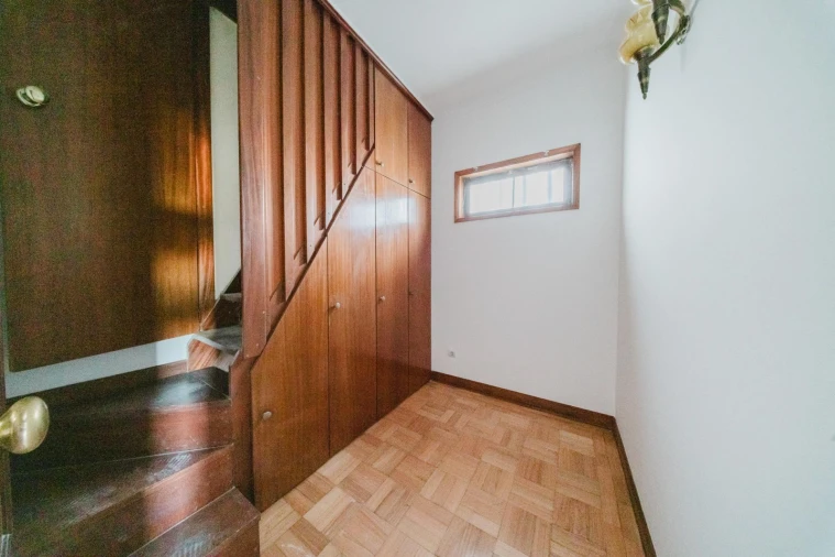 Apartamento T3 para Venda em Fânzeres e São Pedro da Cova Foto 9