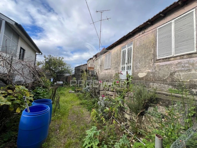 Moradia T5 para Venda em Mesão Frio Foto 11