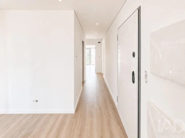 Apartamento T2 para Venda em Corroios