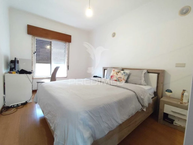 Apartamento T3 para Venda em Corroios Foto 11