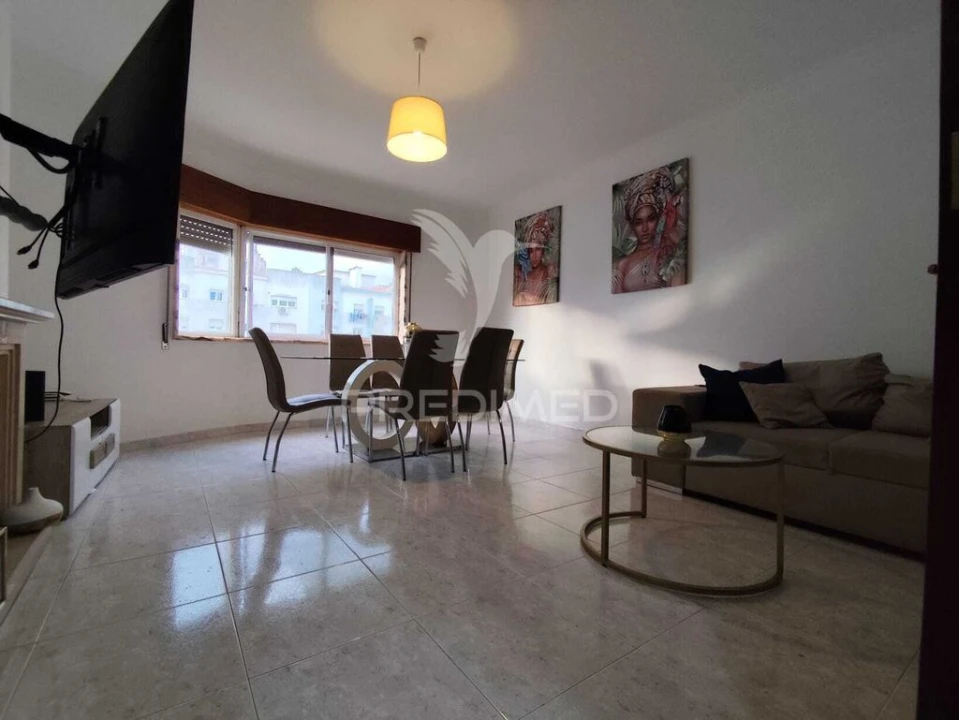 Apartamento T3 para Venda em Corroios Foto 19