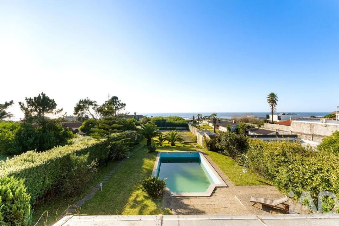 Moradia T4 para Venda em Gulpilhares e Valadares Foto 26