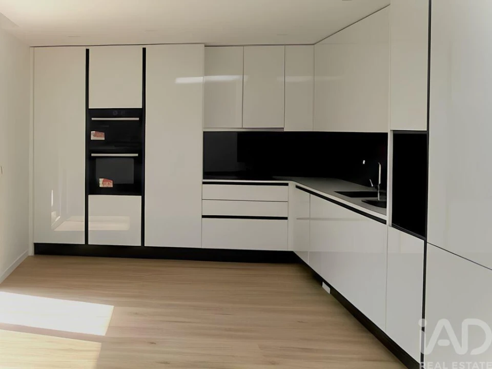 Apartamento T3 para Venda em Corroios Foto 15