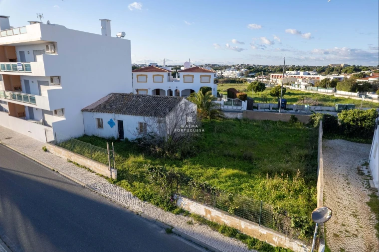 Terreno para Venda em Albufeira e Olhos de Água Foto 13