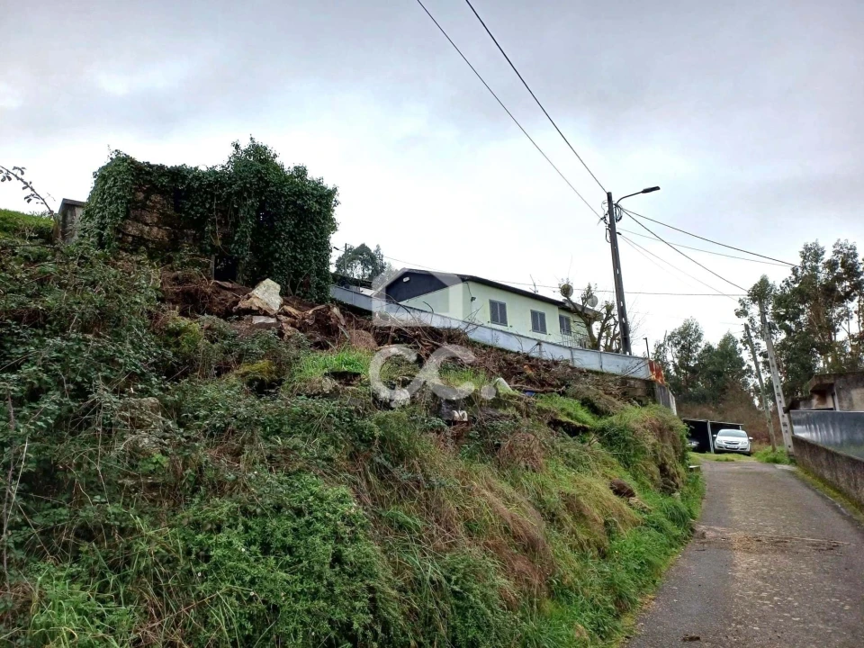 Moradia T1 para Venda em Vila das Aves Foto 1