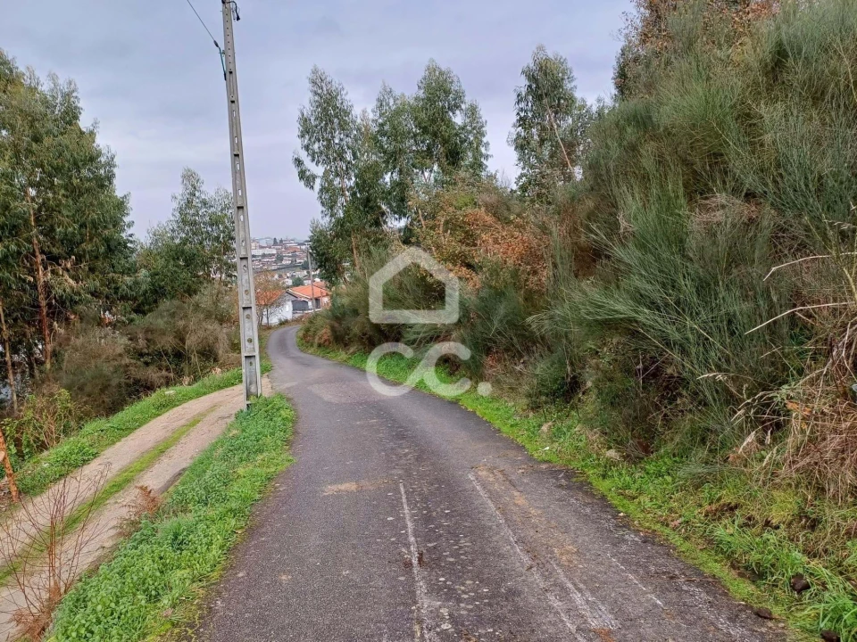 Moradia T1 para Venda em Vila das Aves Foto 14