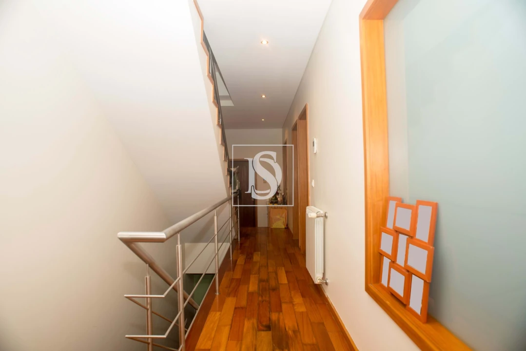 Moradia T3 para Venda em Canidelo Foto 8