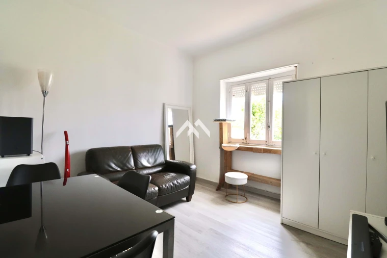 Moradia T2 para Venda em Agualva e Mira-Sintra Foto 13