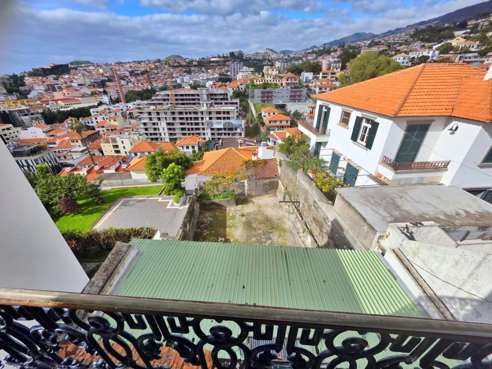 Prédio para Venda em Funchal (Santa Luzia) Foto 4