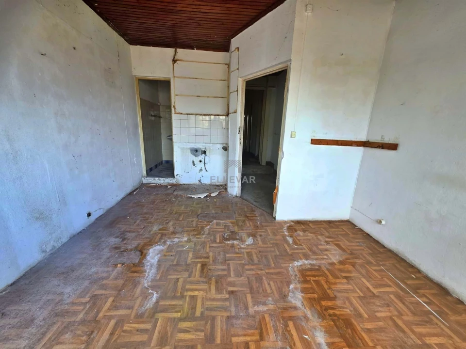 Prédio para Venda em Funchal (Santa Luzia) Foto 20