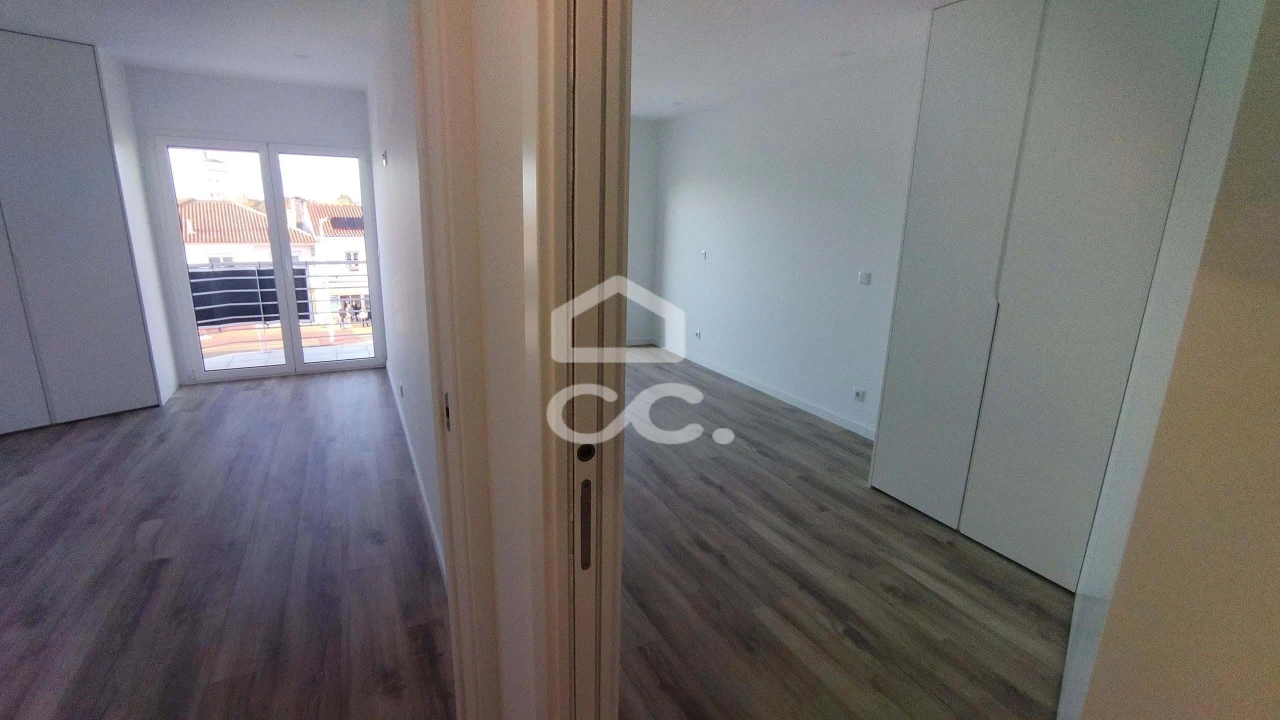 Apartamento T2 para Venda em Pataias e Martingança Foto 15