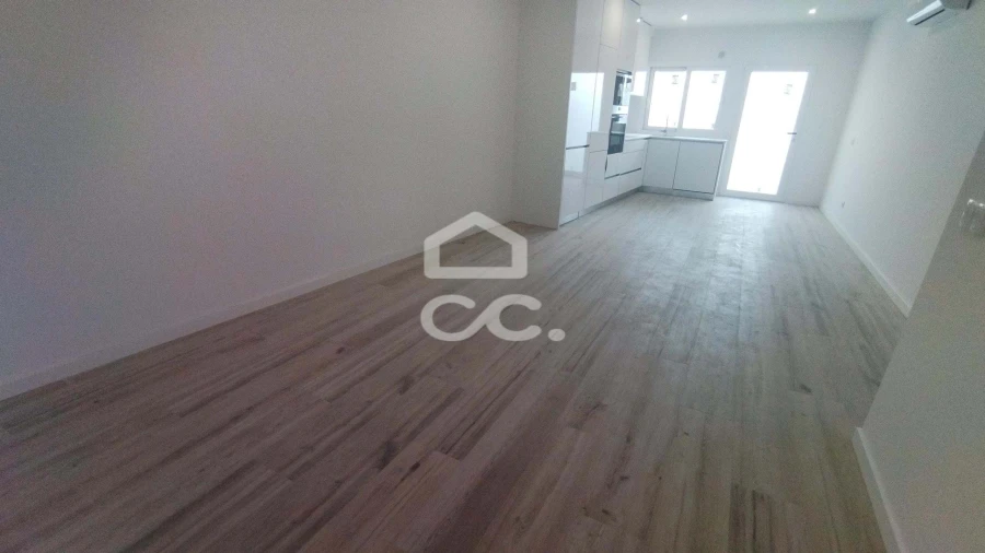 Apartamento T2 para Venda em Pataias e Martingança Foto 6