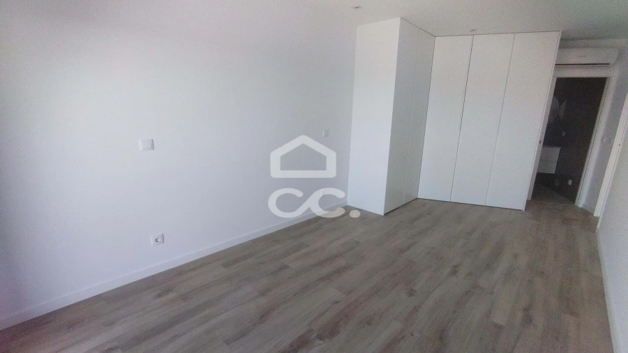 Apartamento T2 para Venda em Pataias e Martingança Foto 9