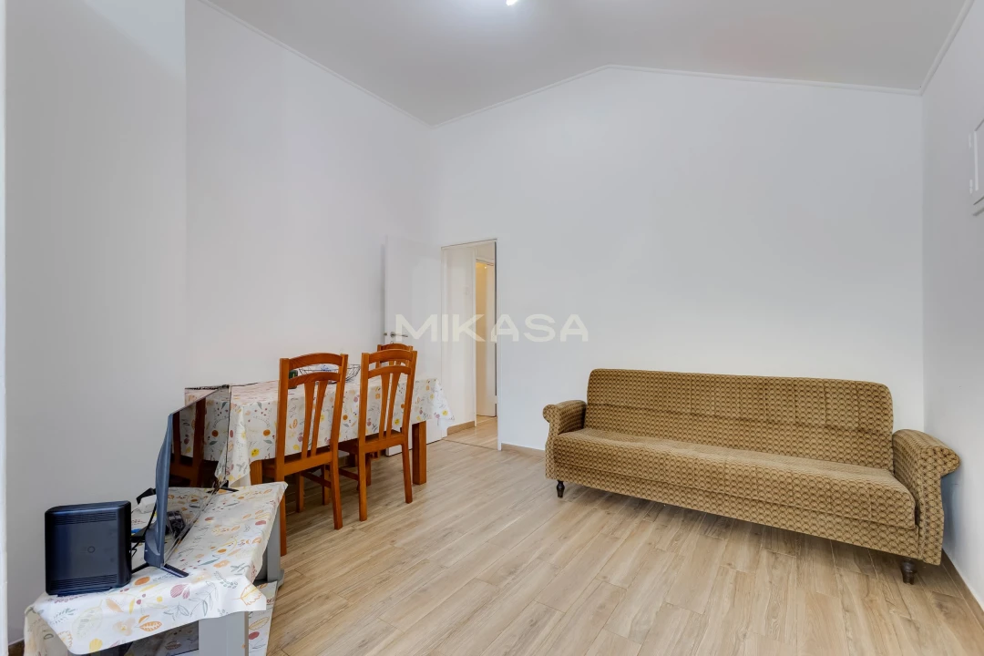 Moradia T1 para Venda em Odiaxere Foto 12