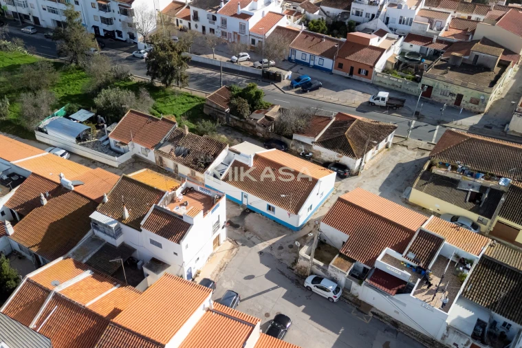 Moradia T1 para Venda em Odiaxere Foto 21