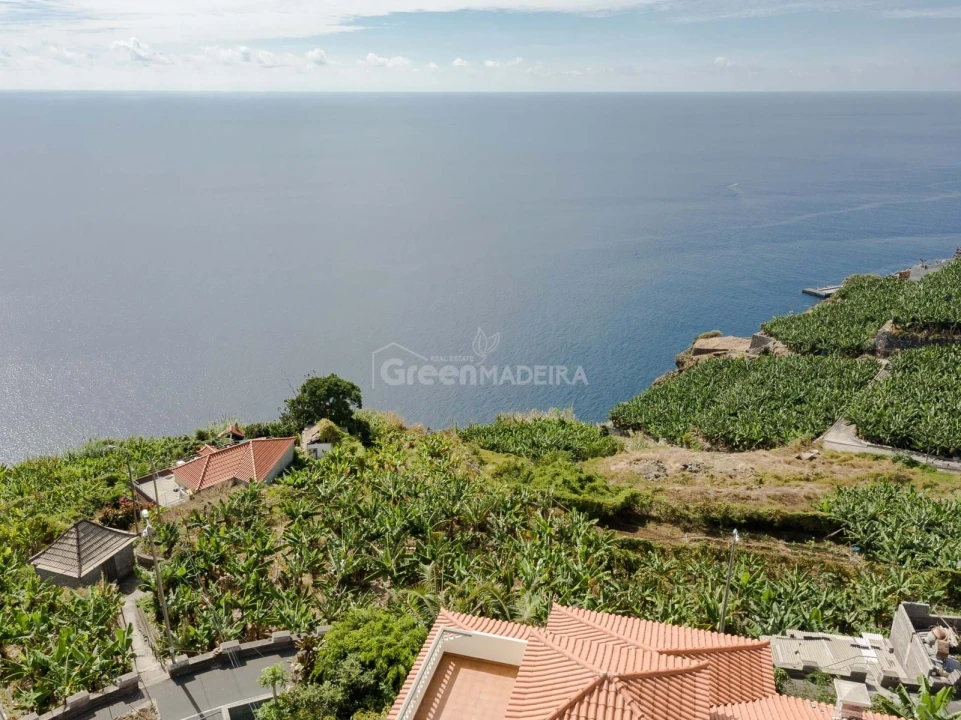 Terreno para Venda em Ribeira Brava Foto 2
