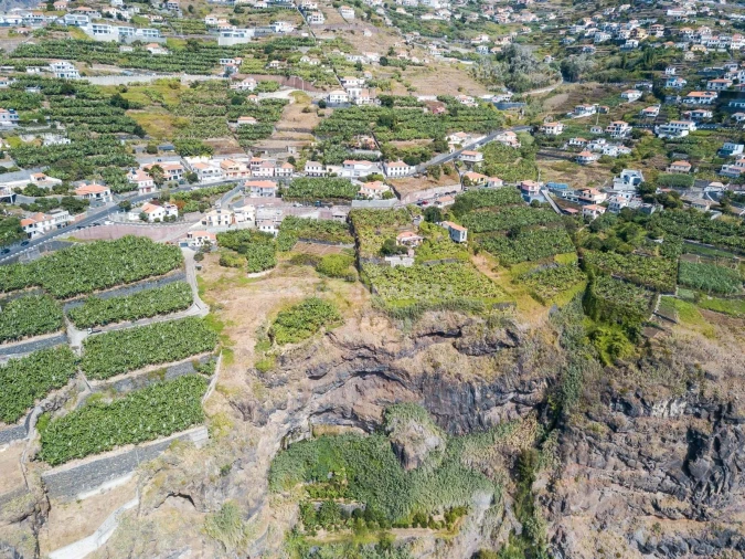 Terreno para Venda em Ribeira Brava Foto 7