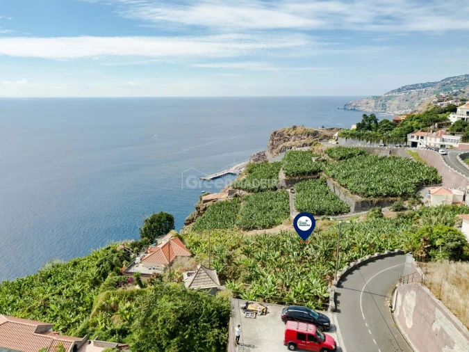 Terreno para Venda em Ribeira Brava Foto 4