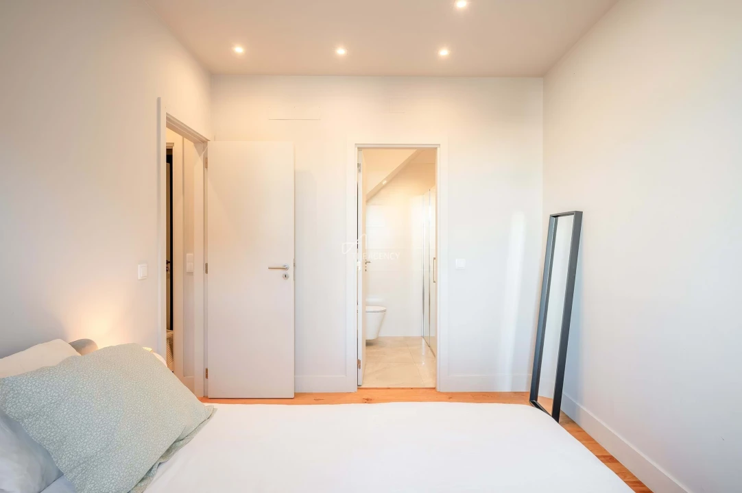 Apartamento T3 para Venda em São Vicente Foto 17