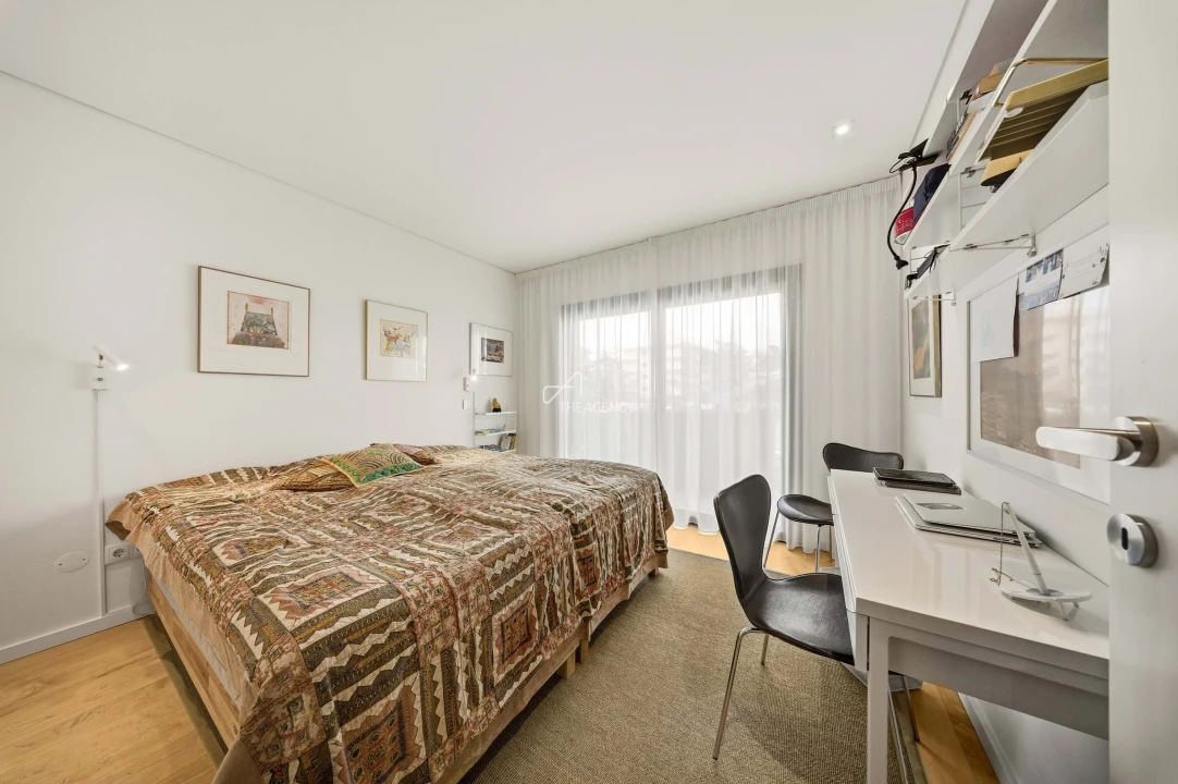 Apartamento T4 para Venda em Cascais e Estoril Foto 9