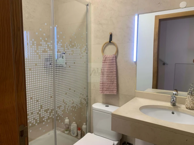 Moradia T2 para Venda em Portimão Foto 15