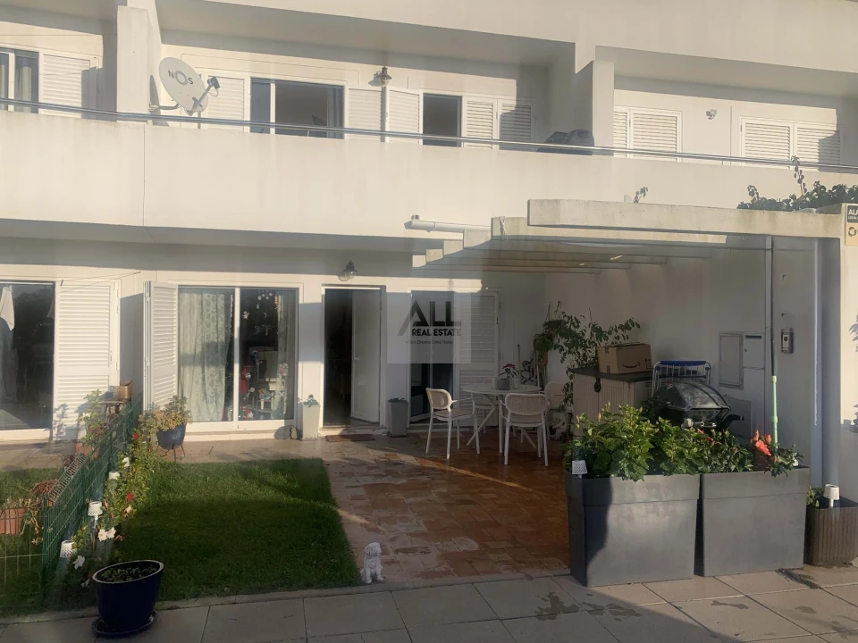 Moradia T2 para Venda em Portimão Foto 1