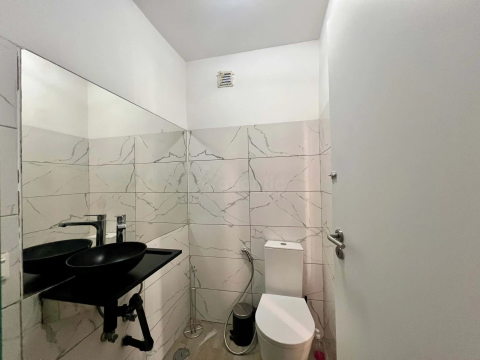 Apartamento T5 para Venda em Santo António dos Cavaleiros e Frielas Foto 39