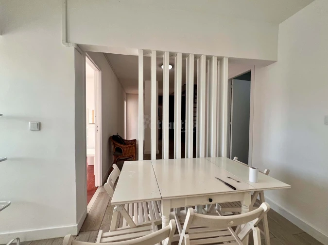 Apartamento T5 para Venda em Santo António dos Cavaleiros e Frielas Foto 9